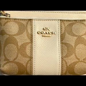 Coach Signature Canvas Double Wallet (F52853)